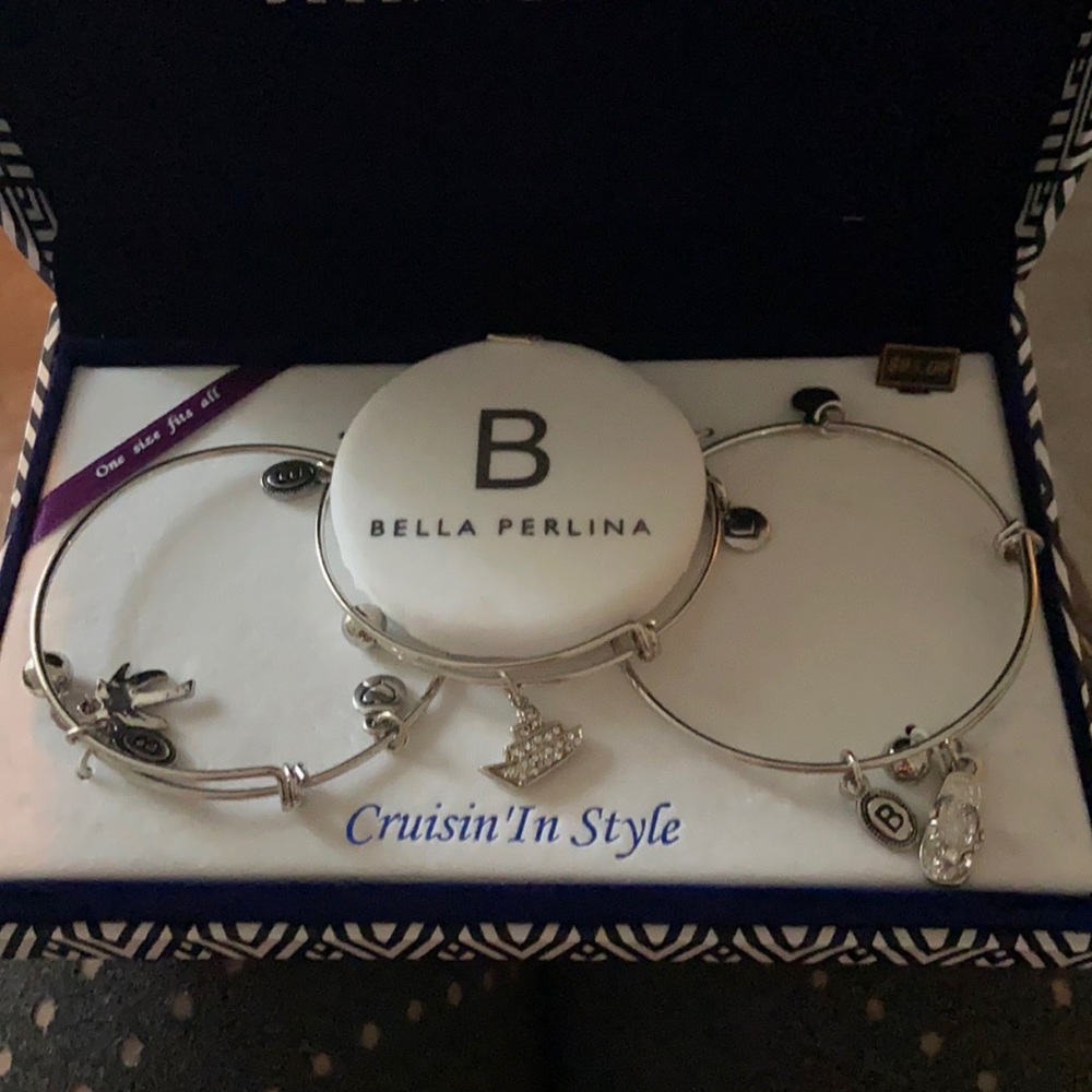 Bella Perlina “crusin’ in style” bengals